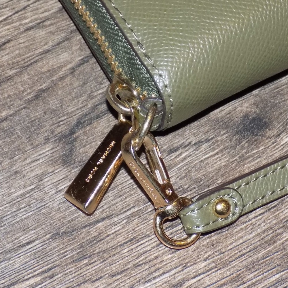 Michael Kors Jet Set Continental Wallet‎ Women Olive Green Good Saffiano Leather - Picture 3 of 8